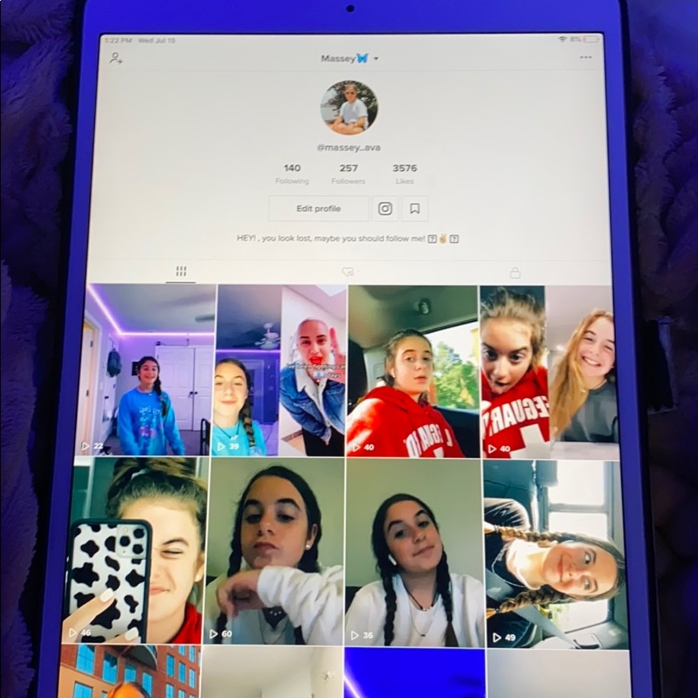 Follow me on tiktok!😁